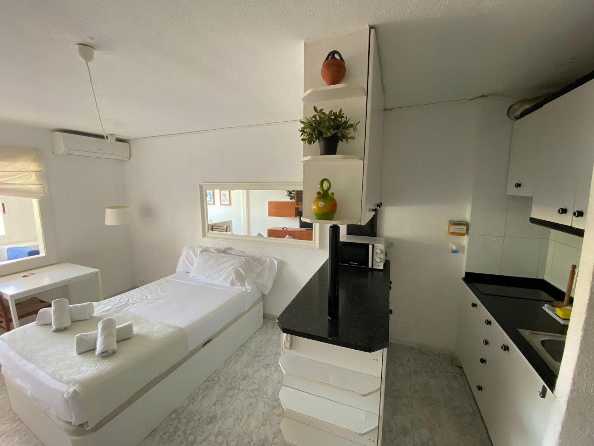 The Moon Studio By Hello Homes Sitges Dış mekan fotoğraf